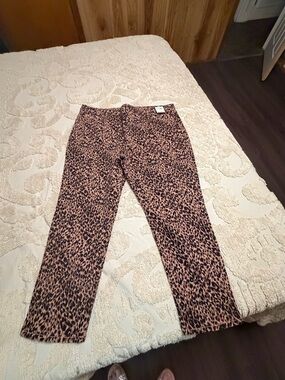 Terra & Sky Leopard Print Boyfriend Jeans - Tan and Black